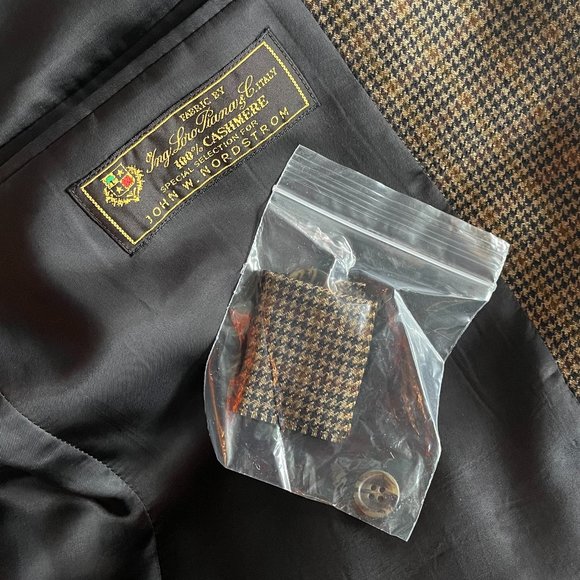 *EXLNT CONDITION* John W. Nordstrom Cashmere Sport Coat in Brn/Blk Houndstooth - Picture 8 of 9